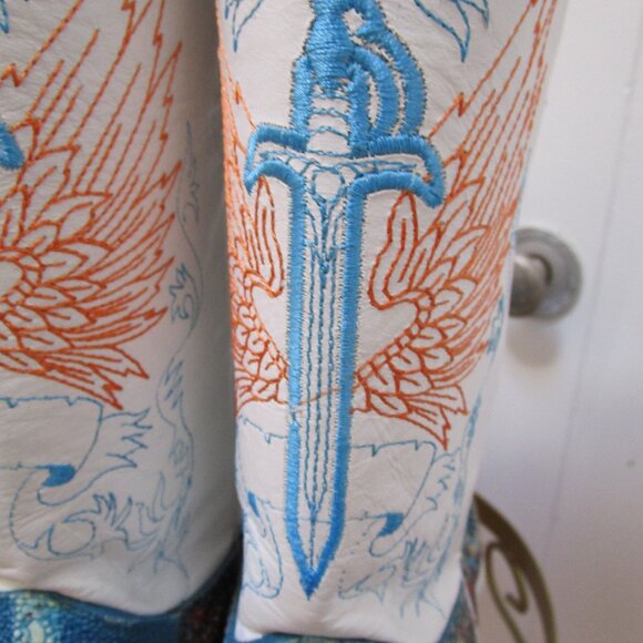 Aguila RealTurquoise & White Stingray Cowgirl Boots 100 % Leather, size 8.5 - Picture 4 of 10